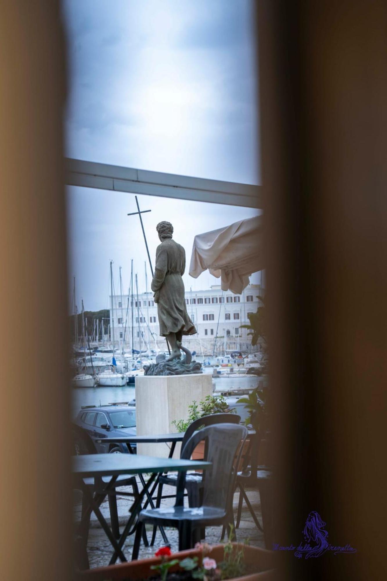 Il Canto Della Sirenetta Trani Bagian luar foto